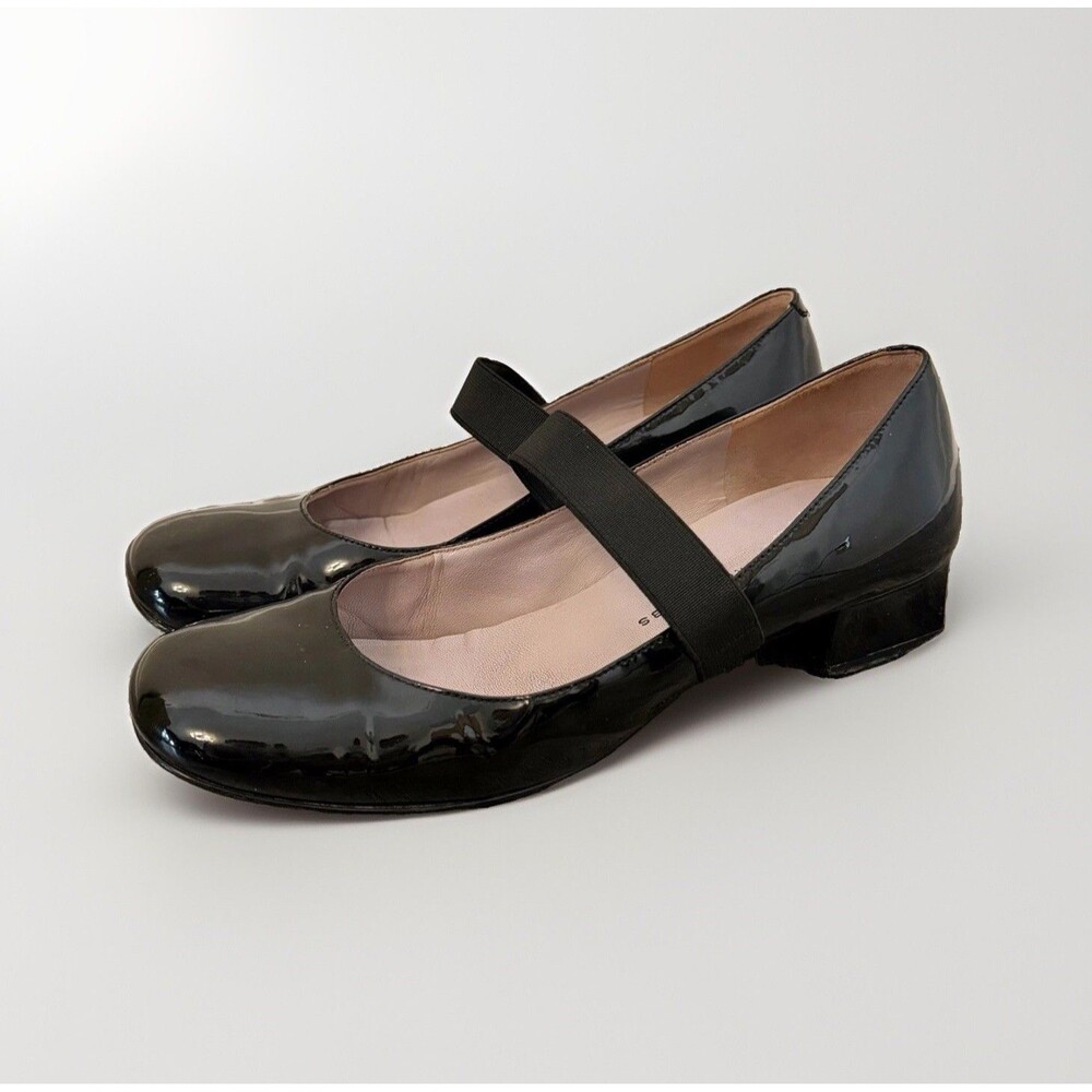 Marc by Marc Jacobs Black Patent Leather Mary Jane Low 1” Heels Size 6 - 36.5